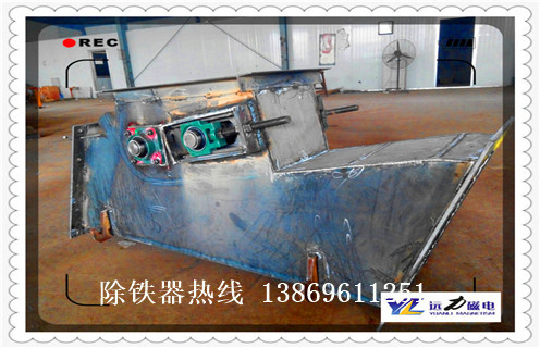 管道自動(dòng)永磁除鐵器，重慶管道式自動(dòng)永磁除鐵器價(jià)格_遠(yuǎn)力重慶管道式自動(dòng)永磁除鐵器12000高斯_可定制工作原理_安裝示意圖